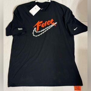 NWT NIKE Force Swoosh Basketball T-Shirt
